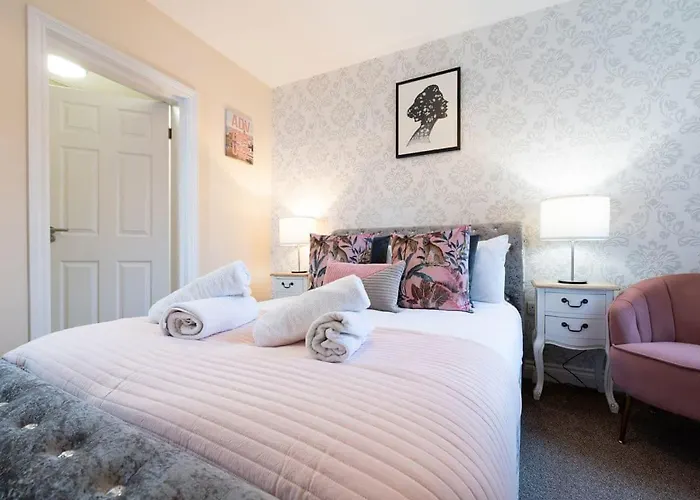 Ravines - Uk2736 * Scarborough