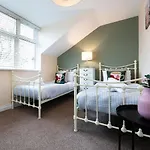 Ravines - Uk2736 *