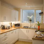 Ravines - Uk2736 *